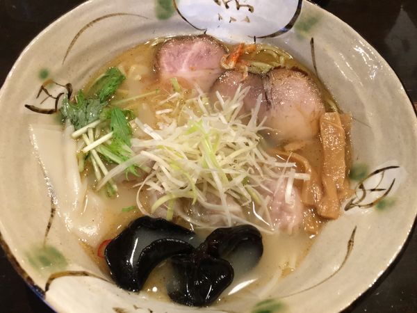 「塩+海老わんたん」@いち井の写真