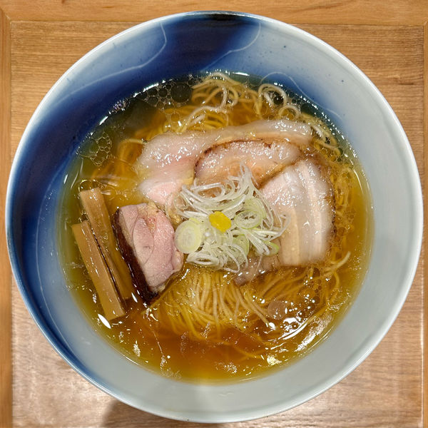 「白醤油らぁ麺」@ラーメンWalkerキッチンの写真