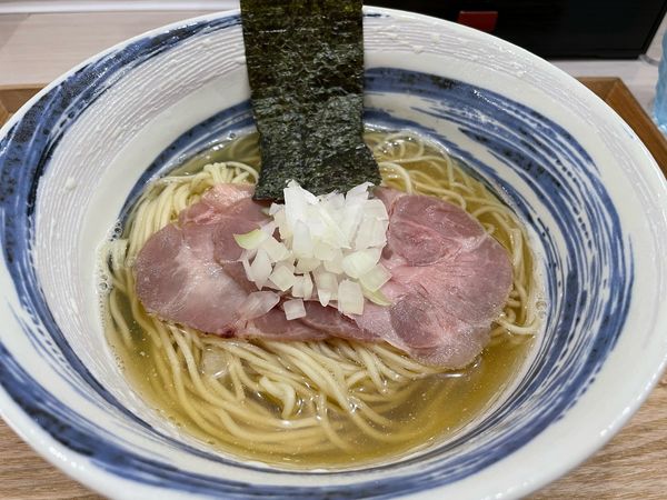 「塩煮干らぁめん850円」@Ramen  Suzurunの写真