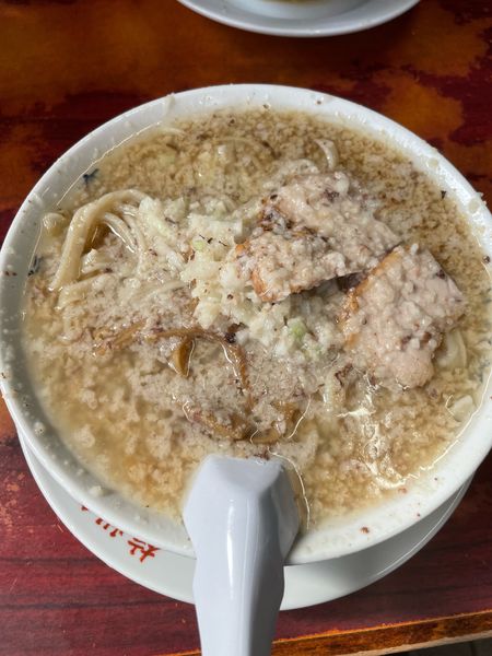「らーめん大油玉ねぎトッピング」@杭州飯店の写真