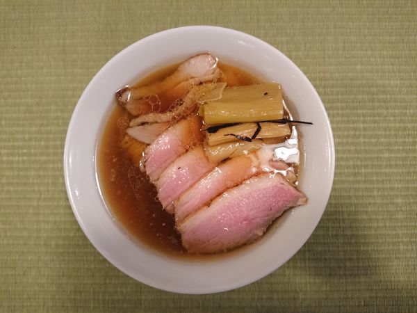 「鴨コンフィ麺」@らーめん 鴨&葱の写真