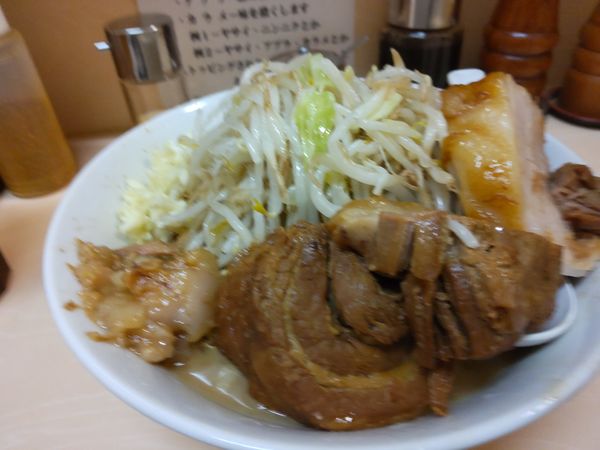 「ラーメン900円」@自家製ラーメン 大者の写真