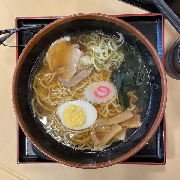 「昔ながらの醤油ラーメン」@名代 富士そば お茶の水店の写真