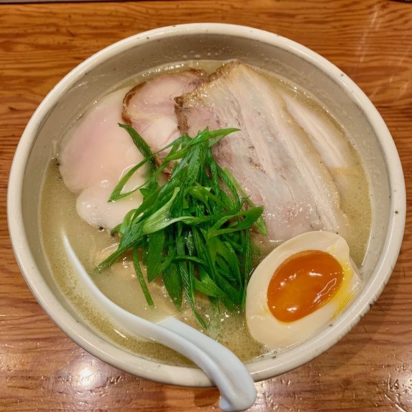 肉麺