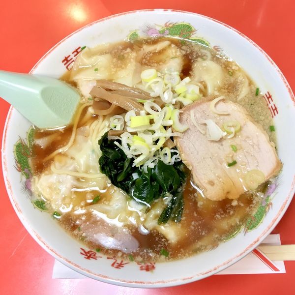 「ワンタンメン。¥650。火曜日は大盛りサービス。」@恵礼香の写真