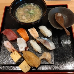 鮨・酒・肴 杉玉 北千住の画像