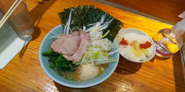 「並６８０円」@横浜ラーメン 武蔵家 大井町店の写真