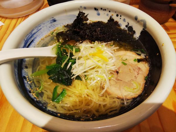 「俺流塩らーめん ※かため +岩のり:無料」@俺流塩らーめん 渋谷センター街店の写真