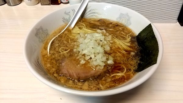 「こってりラーメン（７００円）」@元祖敏々亭 びんびんの写真