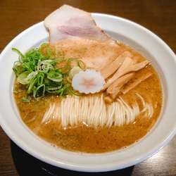 魚介豚骨ラーメン