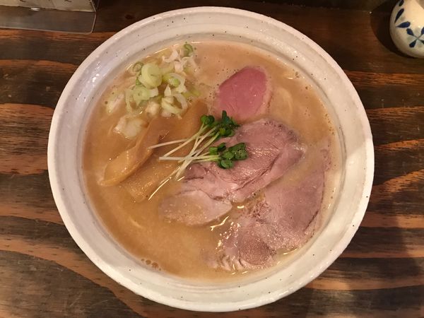 「ラーメン　800円」@西中島 光龍益の写真