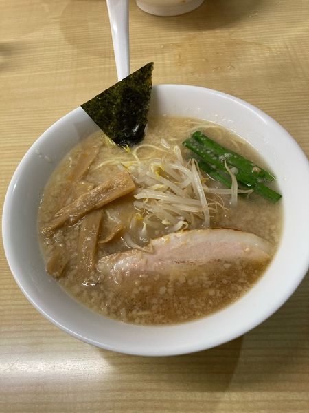 「らーめん」@本格的豚骨そば まりぼの写真