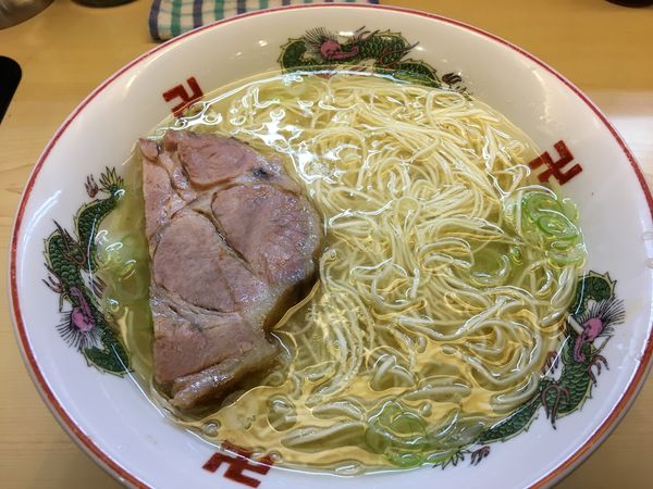 「塩中華」@中華そば 卍の写真