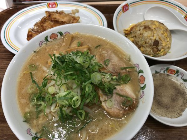 「王将ラーメンセット」@餃子の王将 ジョイ・ナーホ練馬高野台駅前店の写真