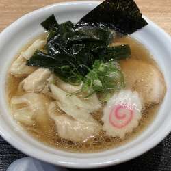 鶏ワンタン入り中華そば