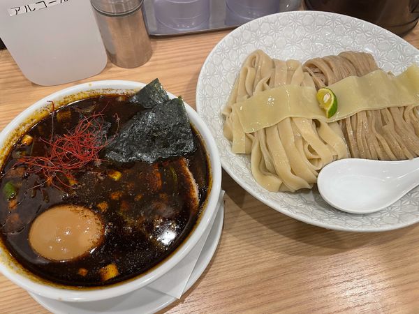 「特製麻辣合盛りつけ麺」@麺や 麦ゑ紋の写真