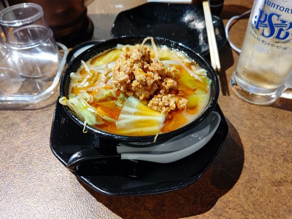 「豚骨味噌ラーメン(半めん・90g)710円」@オリオン餃子 高崎駅前店の写真