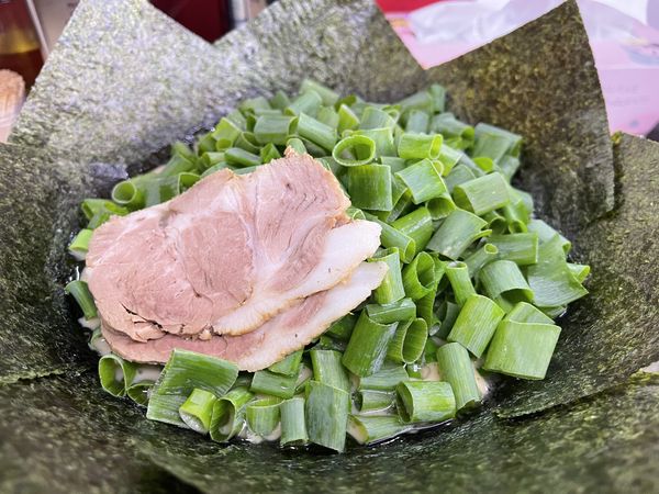 「青ネギラーメン＋海苔」@横浜寺田家ラーメン 白井店の写真