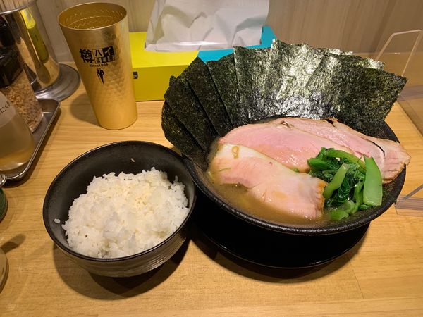 「チャーシューメン＋ライス＋のり」@麺家 燻の写真
