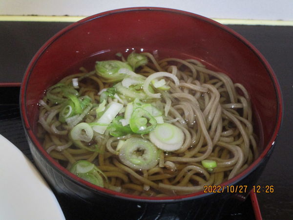 「温そばとから揚げカレーの定食セット 650円」@そば・うどん たぬきの写真