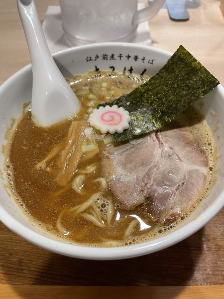 「江戸前煮干し醤油そば」@江戸前煮干中華そば きみはん 梅田店の写真