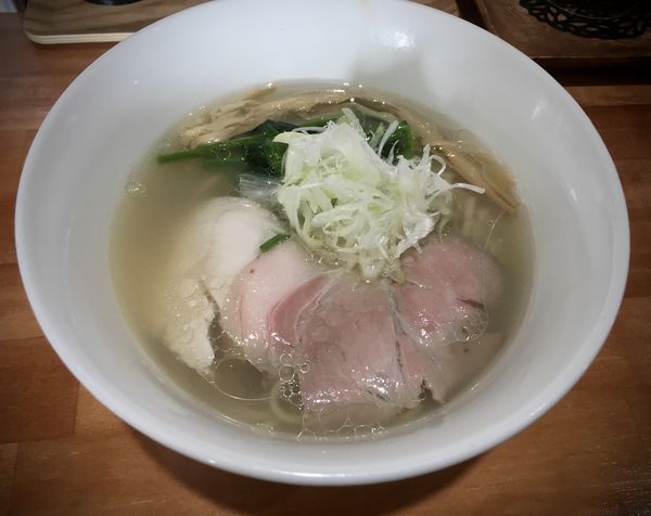 「貝出汁中華そば(800¥)」@中華そば 芳の写真