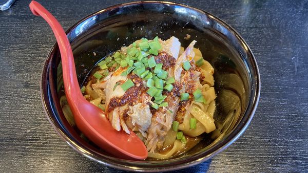 「期間限定 よだれ鶏風チキン煮込みまぜそば」@雨ニモマケズの写真