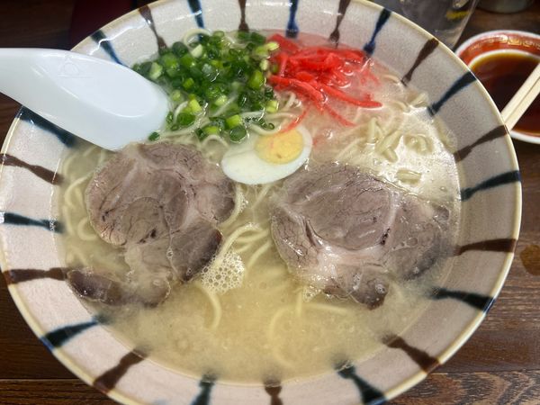 「ラーメン大盛／¥800」@九州ラーメン いしの写真