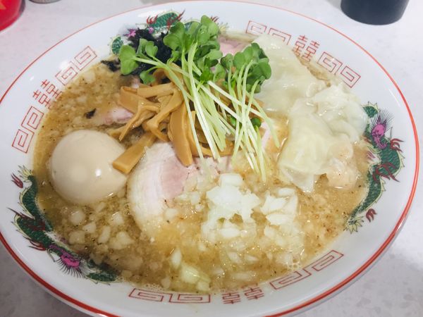 「【限定】特製平打ち手揉み麺の背脂煮干し味噌らぁ麺」@ラーメン星印の写真