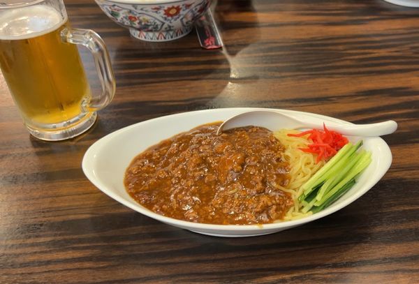 「ジャージャー麺とビール」@山形五十番飯店の写真