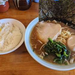 ラーメン750円＋ライス170円＋味玉130円