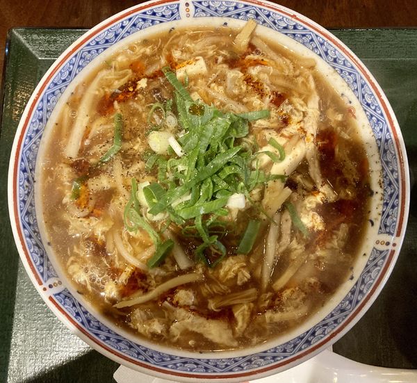 「酸辣湯麵　1200円」@東方美人の写真