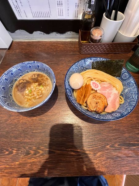 「特製つけ麺煮卵付き　1050円」@麺処はなぶさの写真