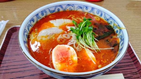 「地獄ラーメン（５）８３０円」@和だし中華そば 田舎屋の写真