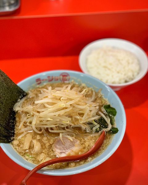 「もやしラーメン 味噌」@ラーショマルミヤ 世田谷松原店の写真