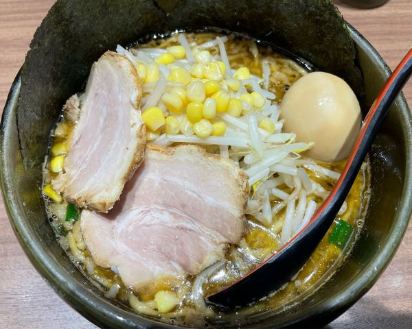 「特みそこってり」@東京スタイルみそらーめん ど・みそ キッテグランシェ店の写真