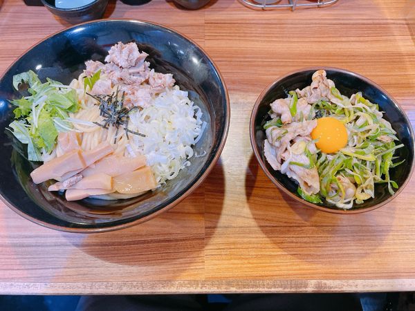 「油そば+ミニスタ丼」@横浜家系ラーメン 壱角家 蕨店の写真