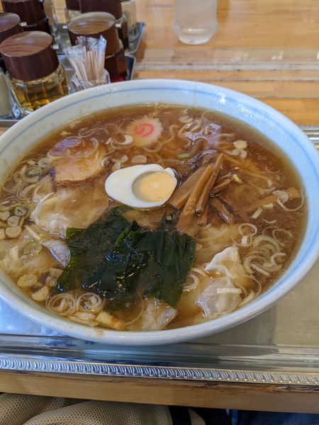 「ワンタン麺」@大勝軒 武蔵増戸店の写真
