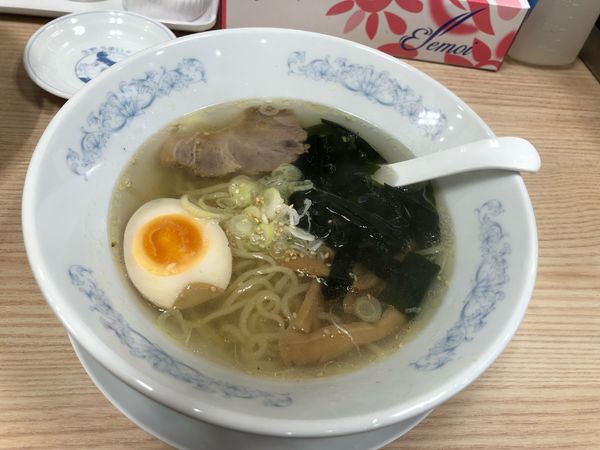 「塩ラーメン」@ぎょうざの満洲 東長崎南口店の写真