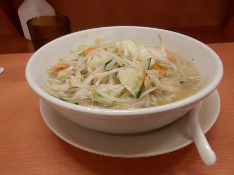 「野菜たっぷりタンメン」@日高屋 新宿靖国通店の写真