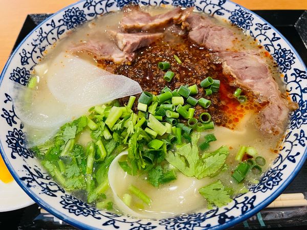 「麻辣牛肉ラーメン 1,080円」@京穂 蘭州ラーメンの写真