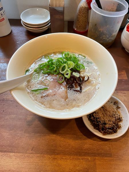 「博多豚骨ラーメン」@幸心堂の写真