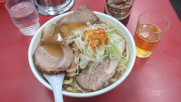 「チャーシューメン¥1050+ネギ¥100+瓶ビール¥650」@一品香 小山の写真