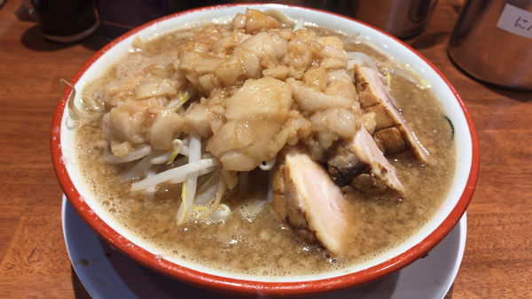 「小らーめん （ 麺200g 豚3枚 ） ￥850」@らーめん バリ男 行徳店の写真