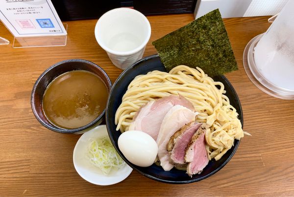 「濃厚つけ麺 麺量1.5倍 with味玉／鴨チャーシュー増」@麺家 本倉の写真