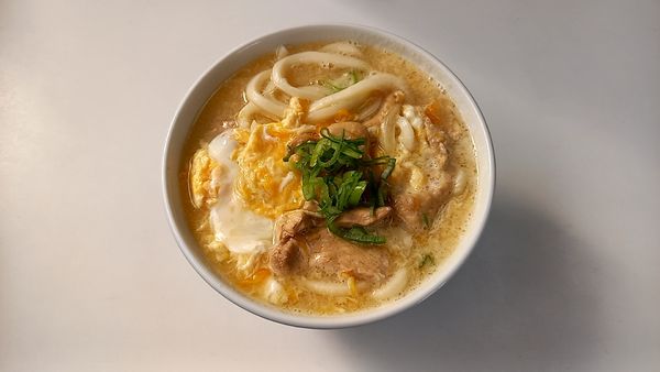 「親子うどん」@タコ初食堂の写真
