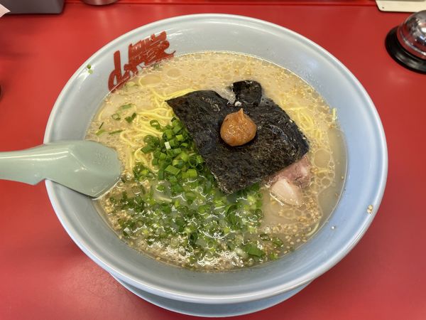 「朝ラーメン大盛　￥６１０」@ラーメン山岡家 愛知刈谷店の写真