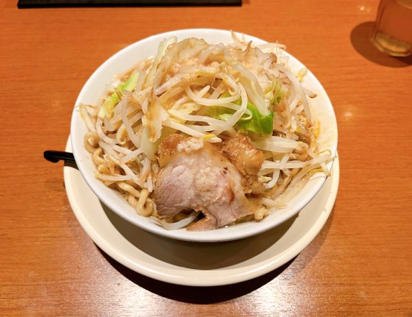 「ら〜めん でら盛り アブラマシ カラメ」@麺屋 あっ晴れ 伊勢玉城店の写真