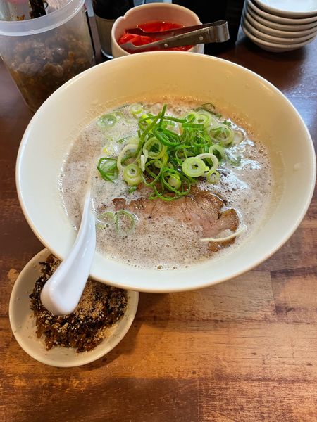 「博多豚骨ラーメン」@幸心堂の写真