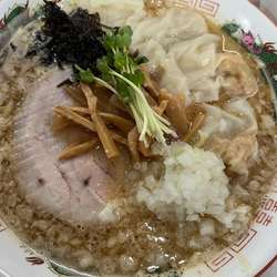 背脂煮干し味噌らぁ麺(平打ち手揉み麺)